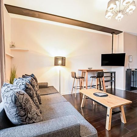 Luxury Apartment In The Heart Of タリン エクステリア 写真